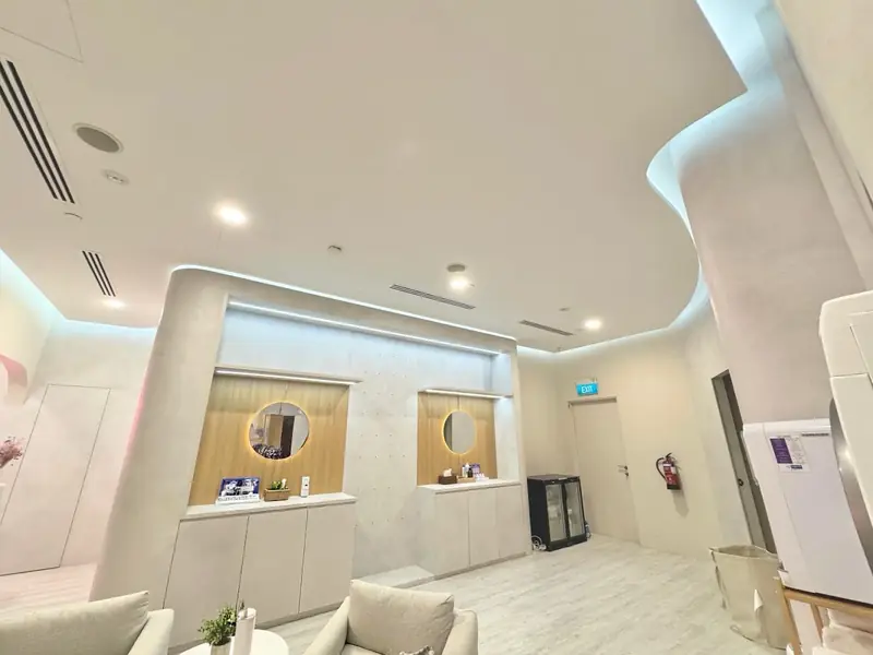The lounge and vanity area at CRNK Clarke Quay